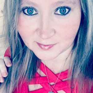 Meet your Posher, Sissy